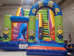 Tobogán Minions 8x5